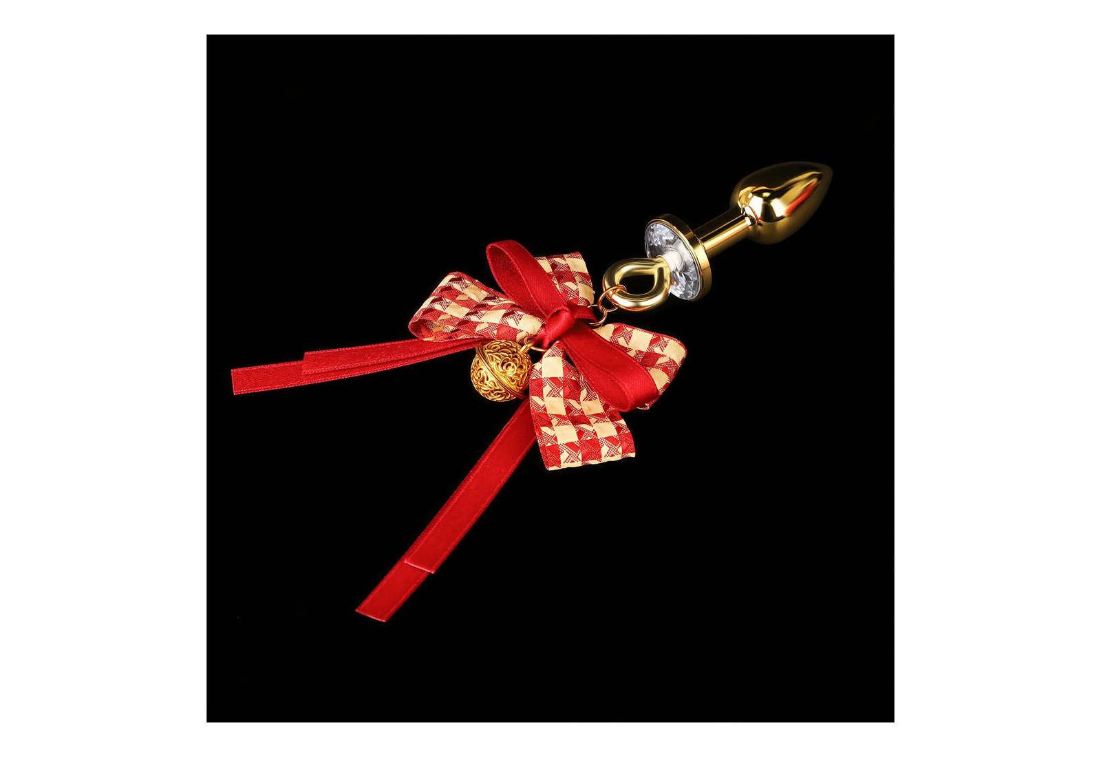 Gold Faceted Pull Ring Butt Plug Red